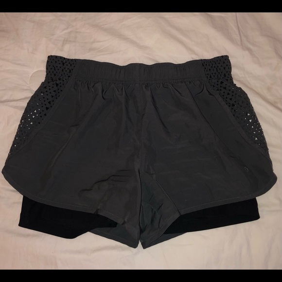 running shorts! - Picture 5 of 7